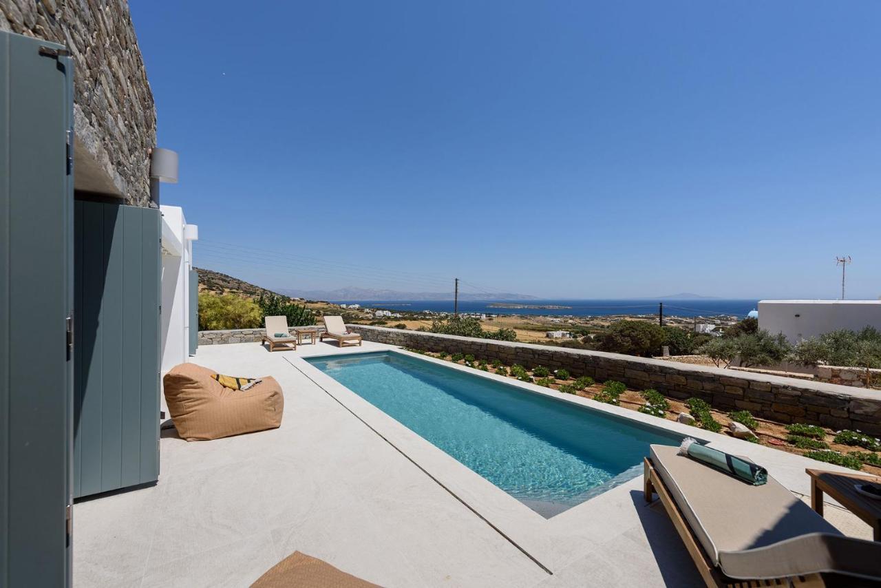 Villa Complex White And Rocks Parikia  Bagian luar foto