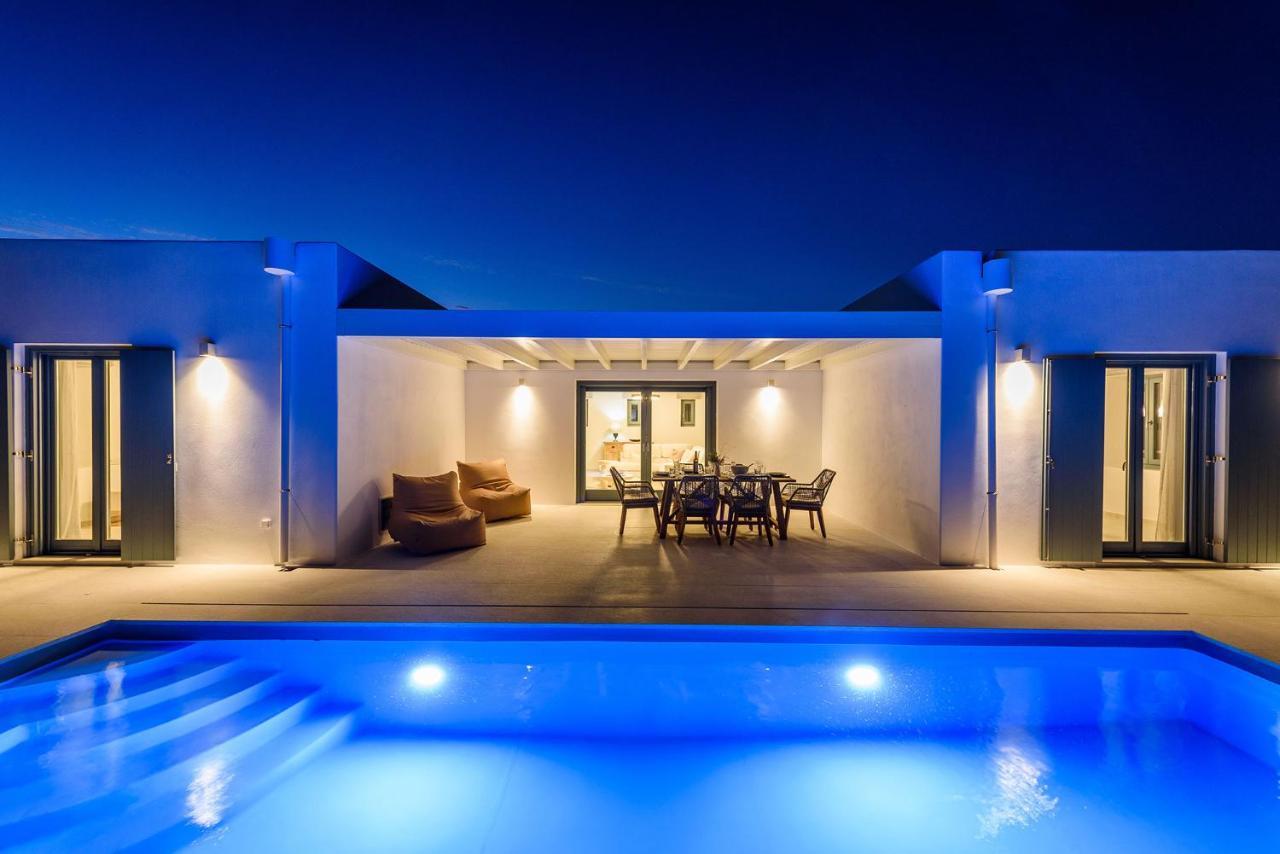 Villa Complex White And Rocks Parikia  Bagian luar foto