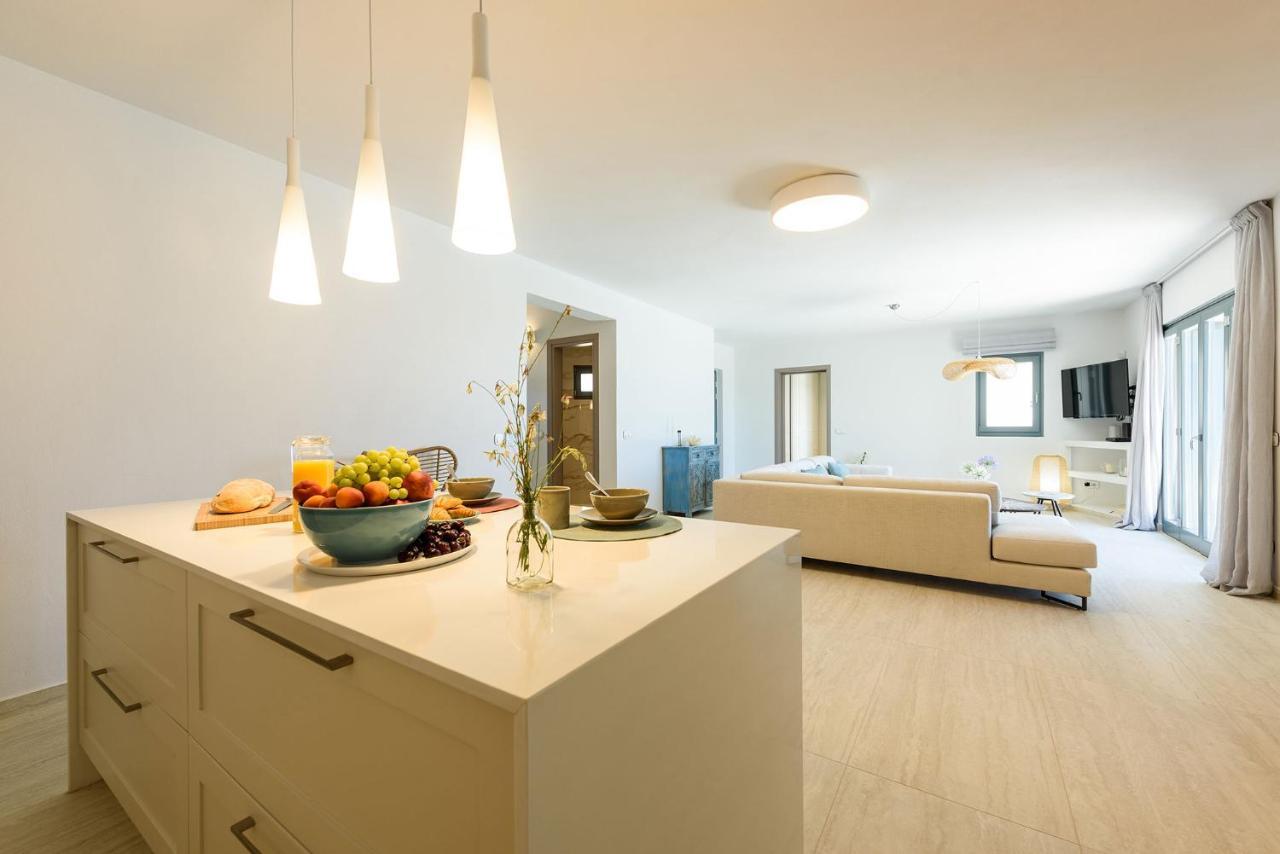 Villa Complex White And Rocks Parikia  Bagian luar foto