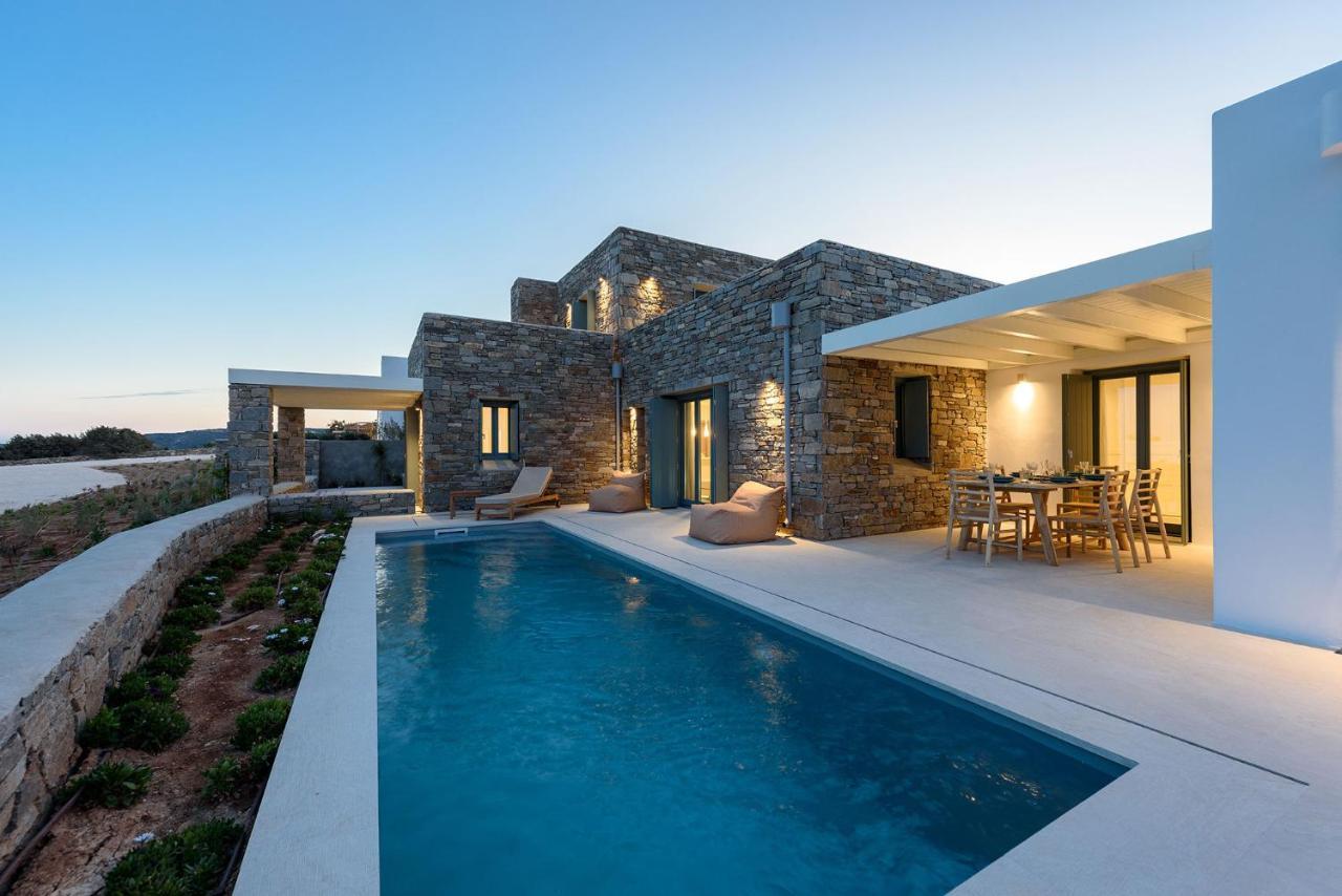 Villa Complex White And Rocks Parikia  Bagian luar foto