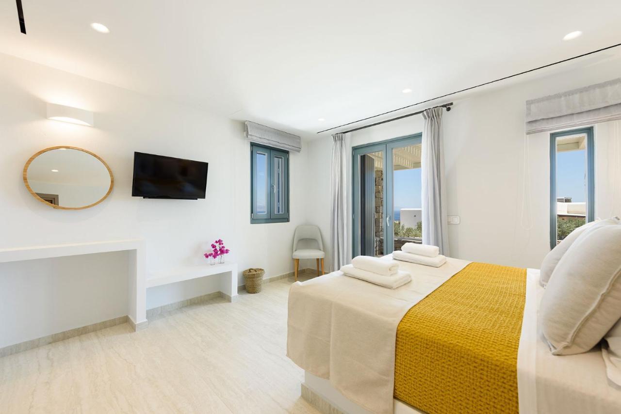 Villa Complex White And Rocks Parikia  Bagian luar foto