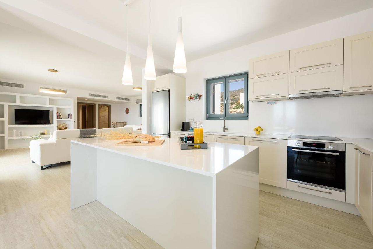 Villa Complex White And Rocks Parikia  Bagian luar foto