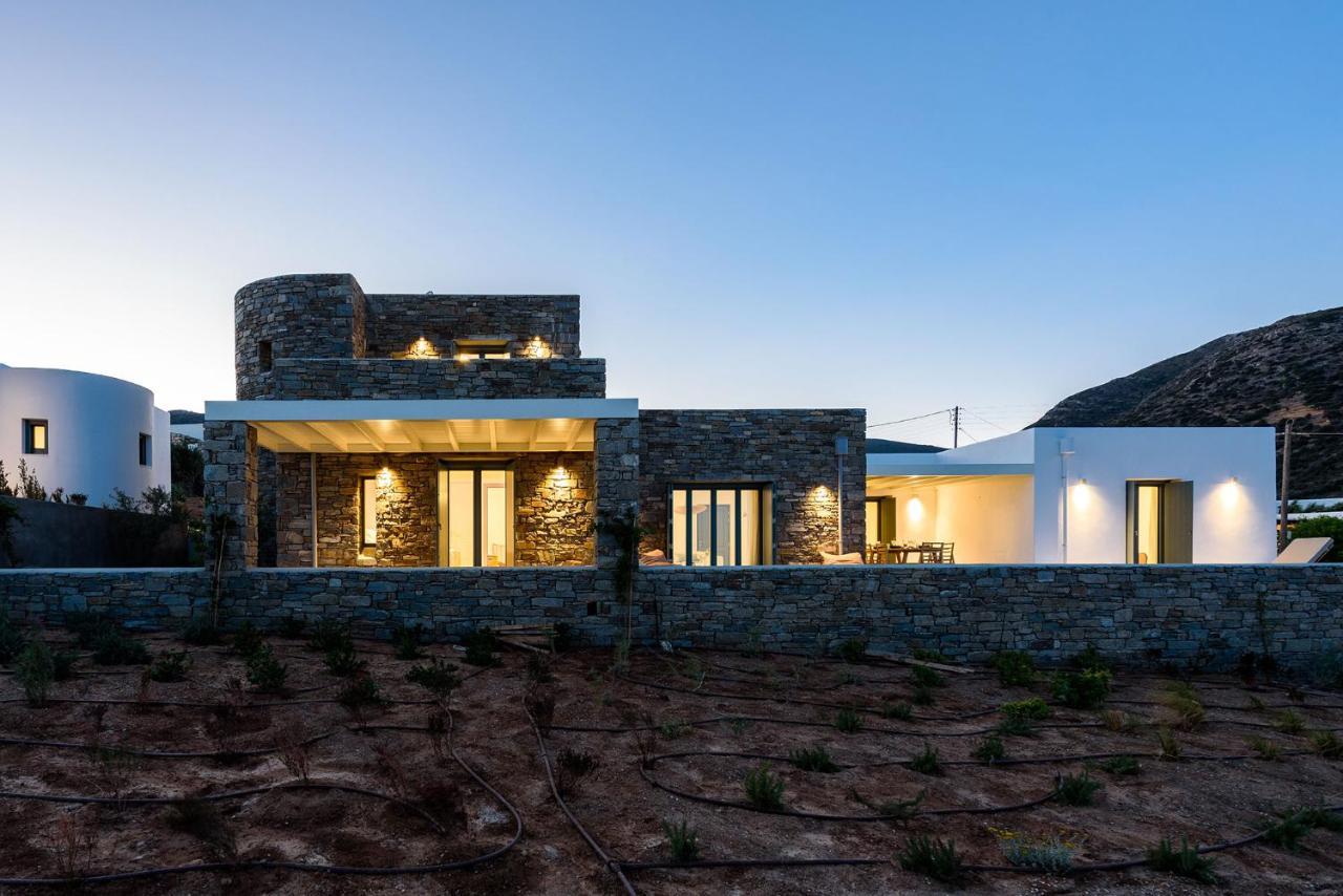 Villa Complex White And Rocks Parikia  Bagian luar foto