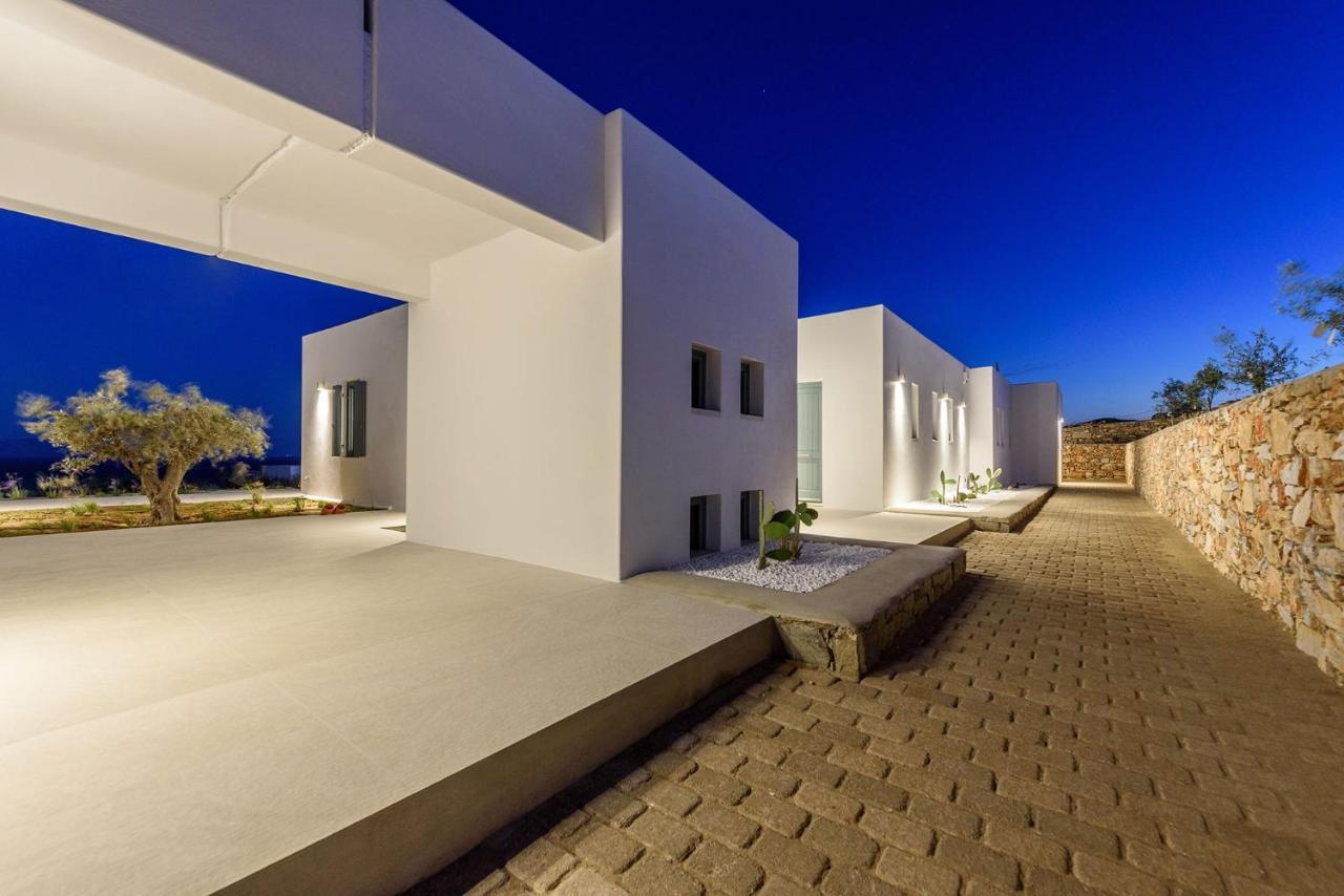 Villa Complex White And Rocks Parikia  Bagian luar foto