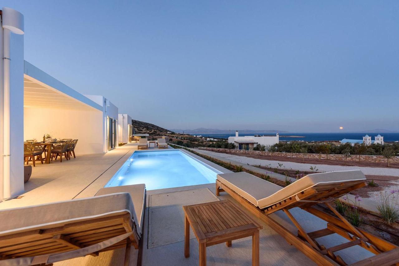Villa Complex White And Rocks Parikia  Bagian luar foto