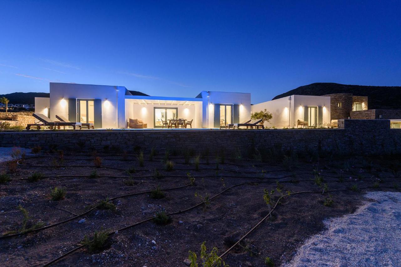 Villa Complex White And Rocks Parikia  Bagian luar foto